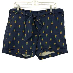 St Johns Bay Womens Belted Chino Shorts Size 14 Blue Pineapple Print 5" Inseam